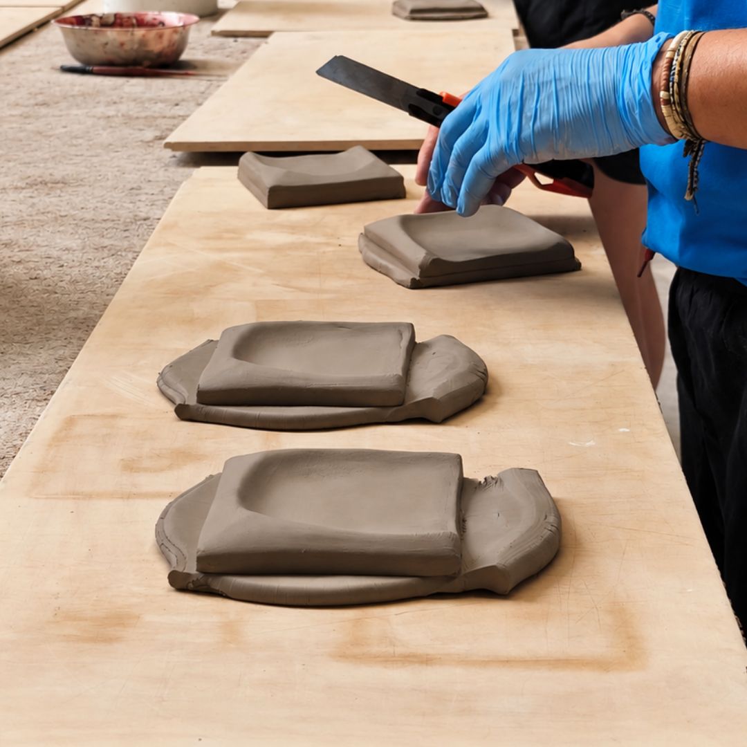 Proceso de fabricación de la cerámica artesanal Proceso artesanal de fabricación cerámica en Art Antic l'Alcora